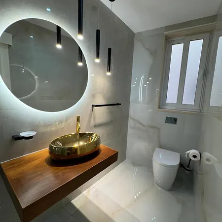 Διαμέρισμα Skyline Soak, Views & Jacuzzi *