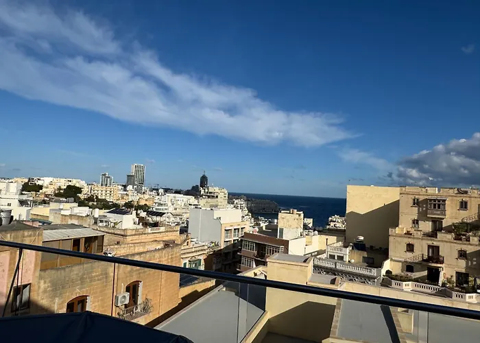 Skyline Soak, Views & Jacuzzi 아파트 *