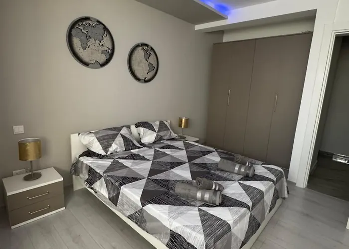 Skyline Soak, Views & Jacuzzi Saint Julian's