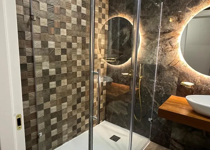 아파트 Skyline Soak, Views & Jacuzzi